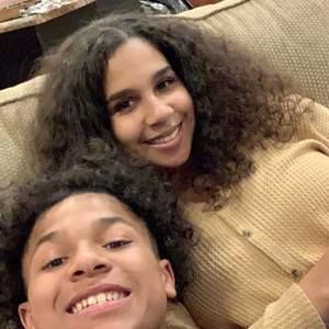 Meet your Posher, Ricquel